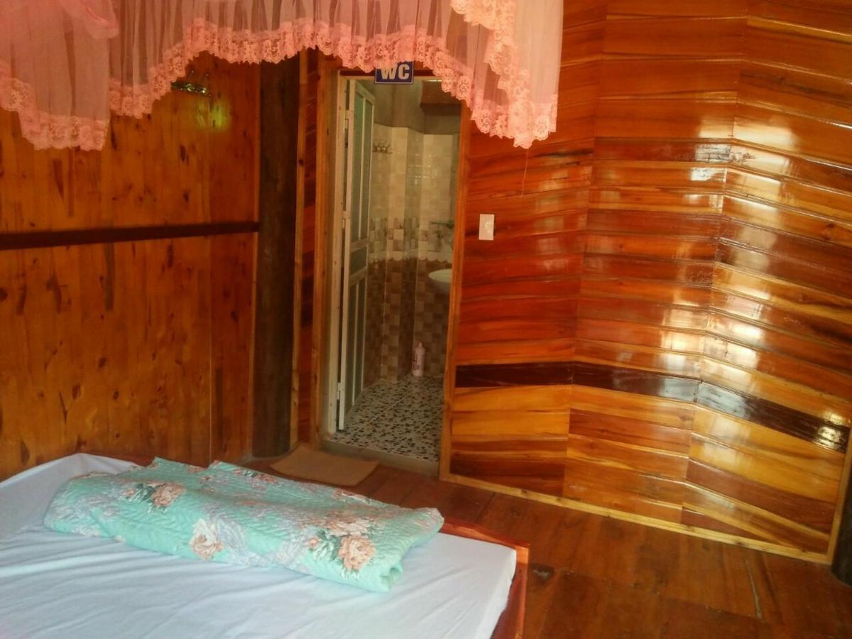 Tran Xuan Homestay Ba Be Luaran gambar