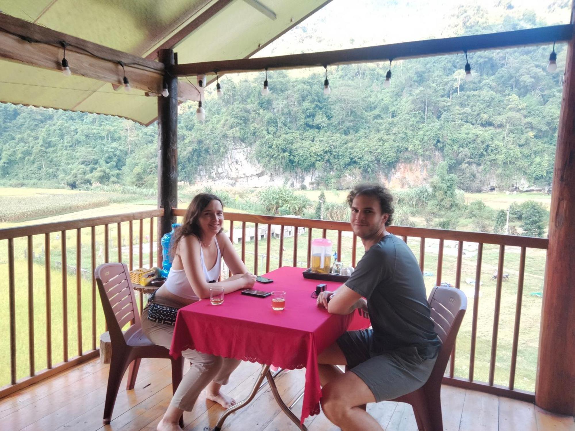 Tran Xuan Homestay Ba Be Luaran gambar