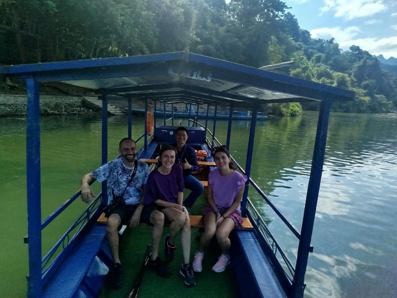 Tran Xuan Homestay Ba Be Luaran gambar