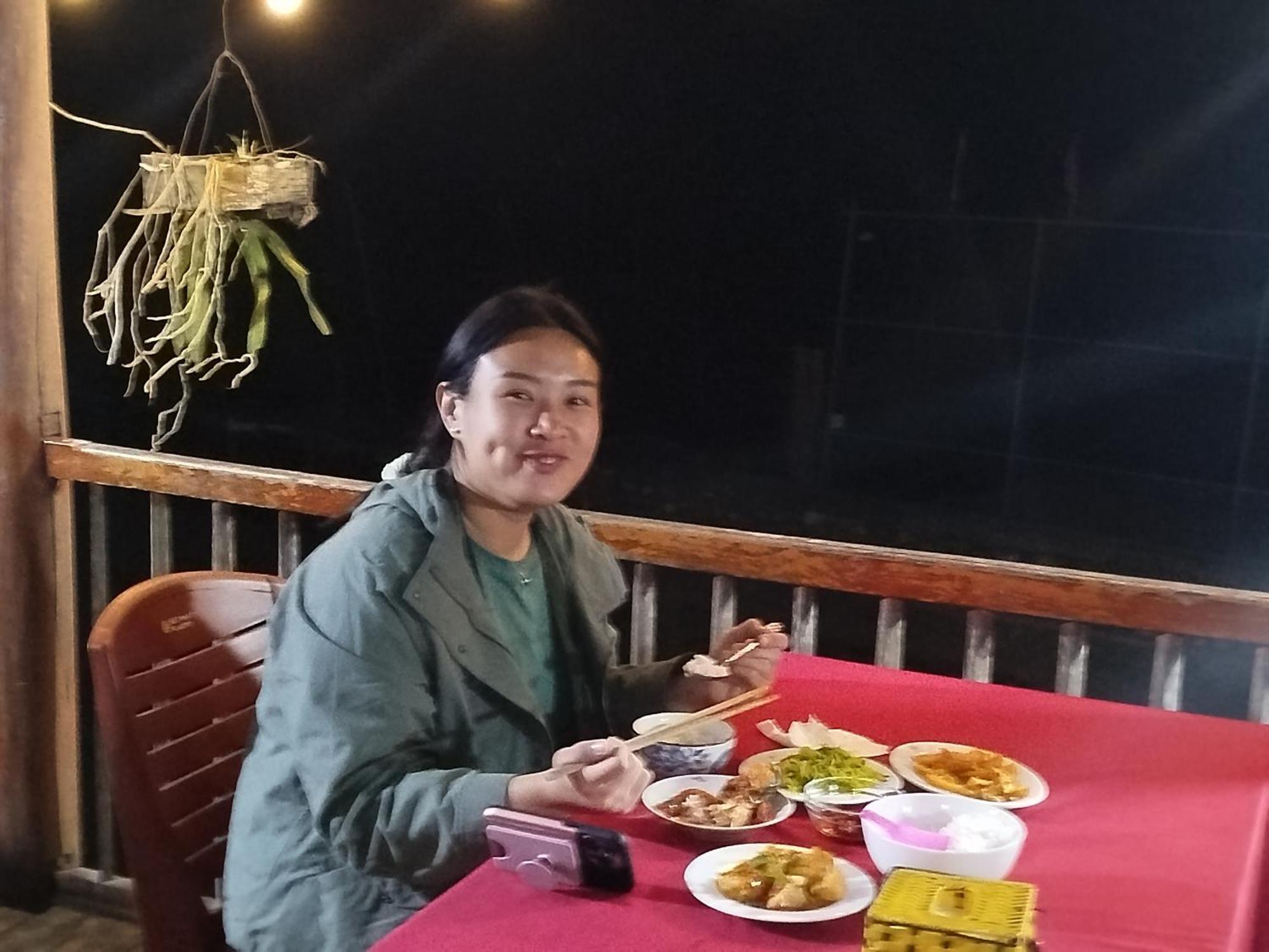 Tran Xuan Homestay Ba Be Luaran gambar