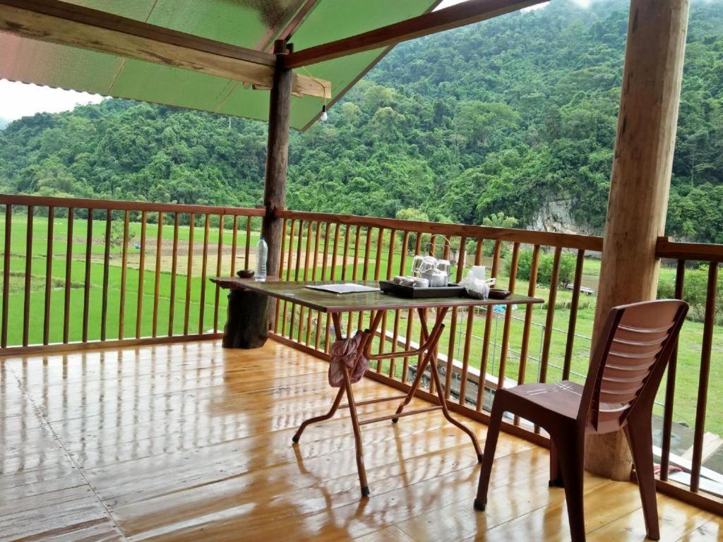 Tran Xuan Homestay Ba Be Luaran gambar